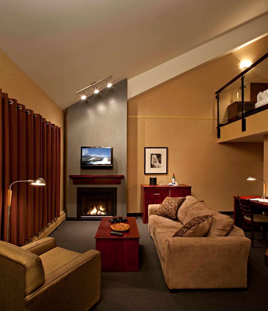 Mount Kidd Manor At Kananaskis Habitación foto